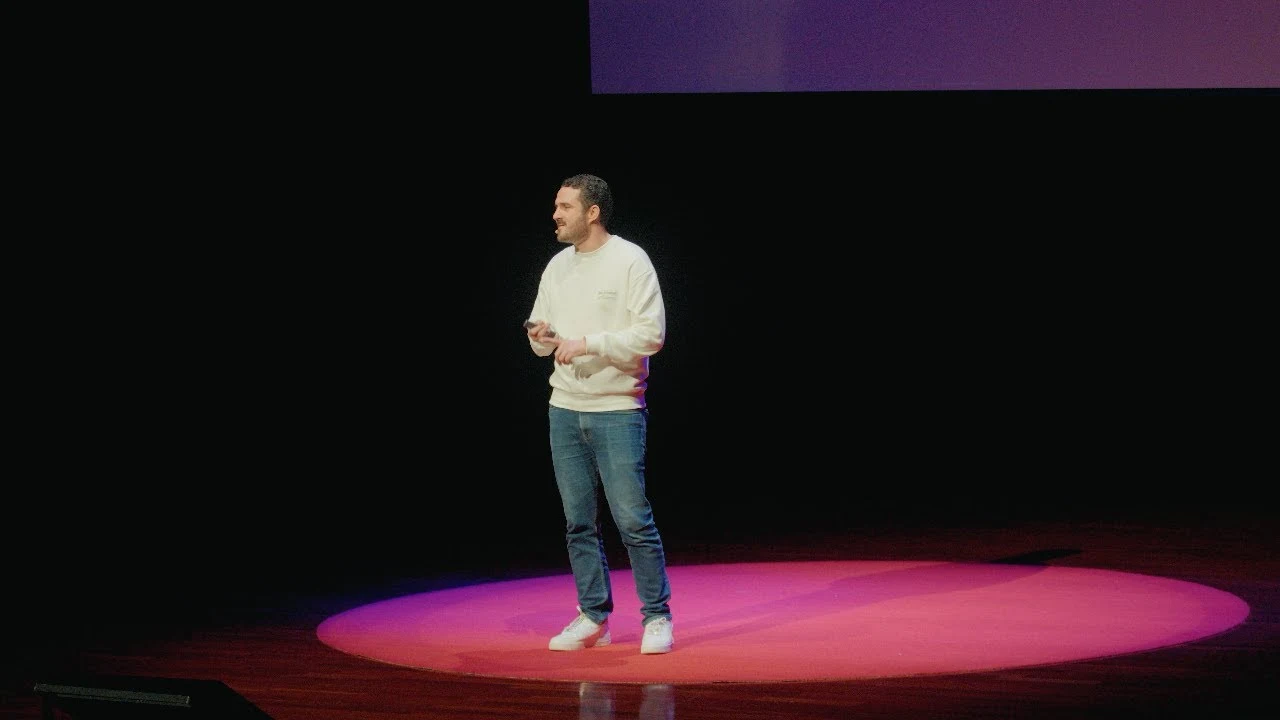 La fórmula de la rebeldía para alcanzar el 10 | TEDx