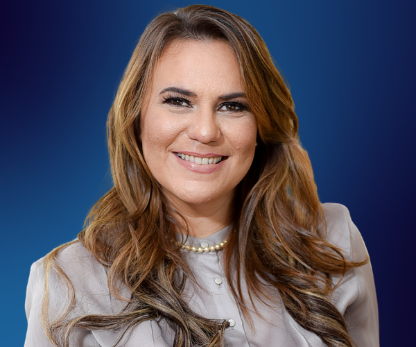 Sandra Garbanzo — Conferencista de Comunicación Efectiva